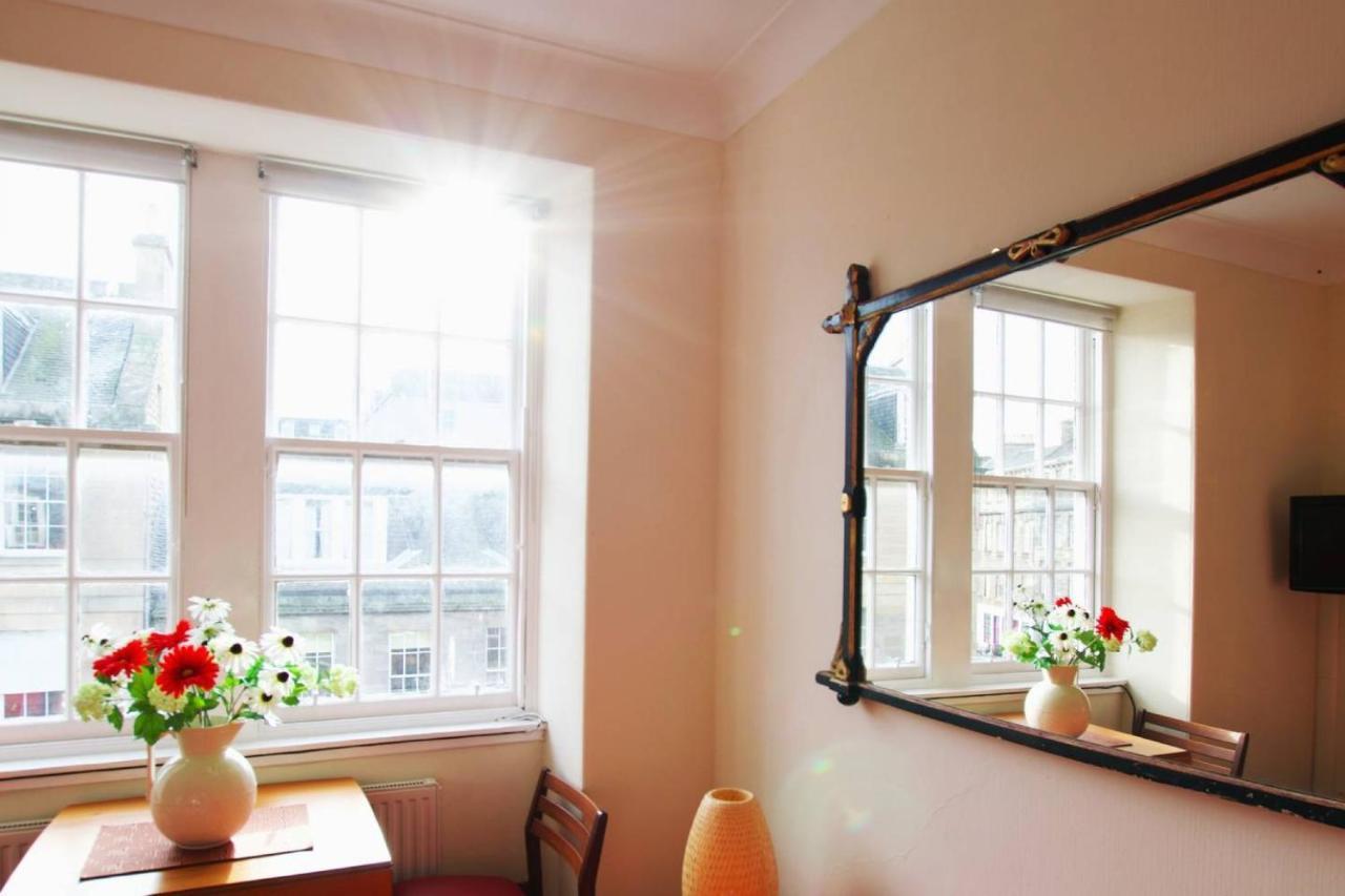 Joivy Bright Flat With Workspace In New Town Единбург Екстер'єр фото